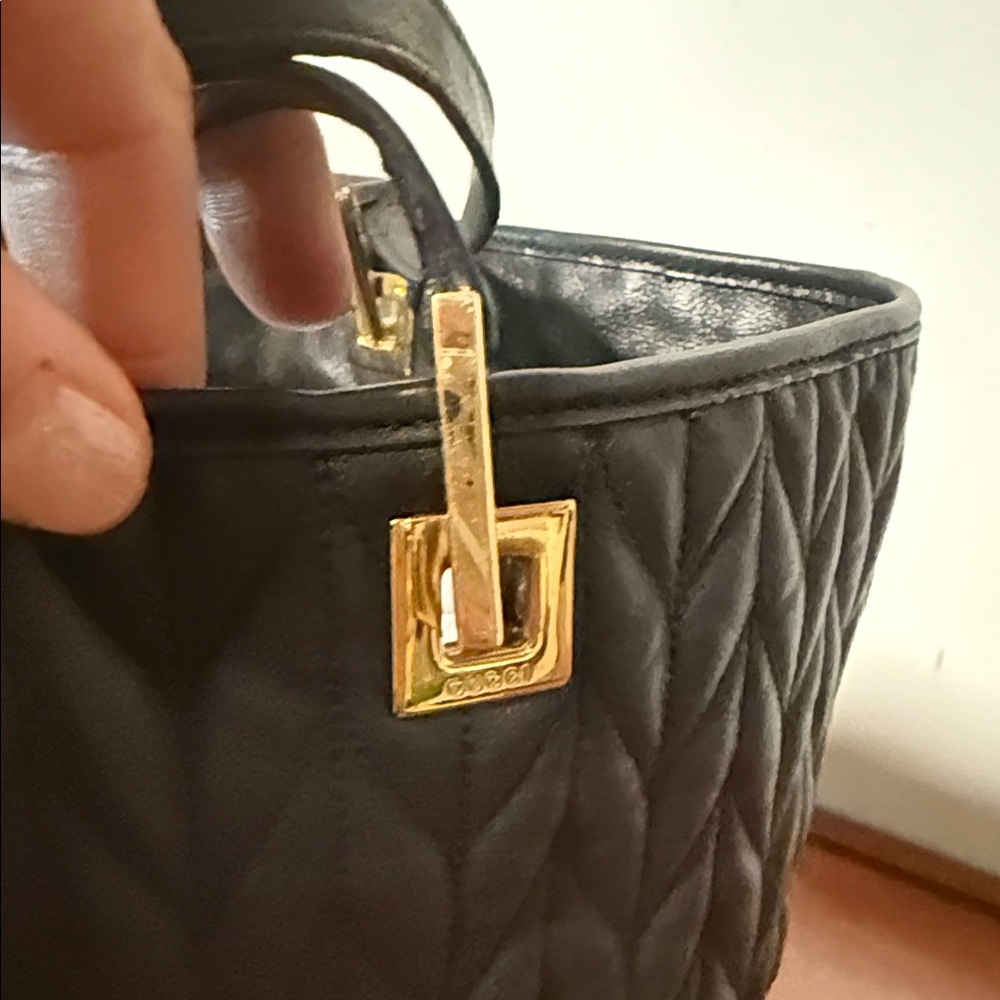 Authentic Black Gucci Quilted Leather Tote with Gold Hardware & GG wallet - Picture 13 of 16